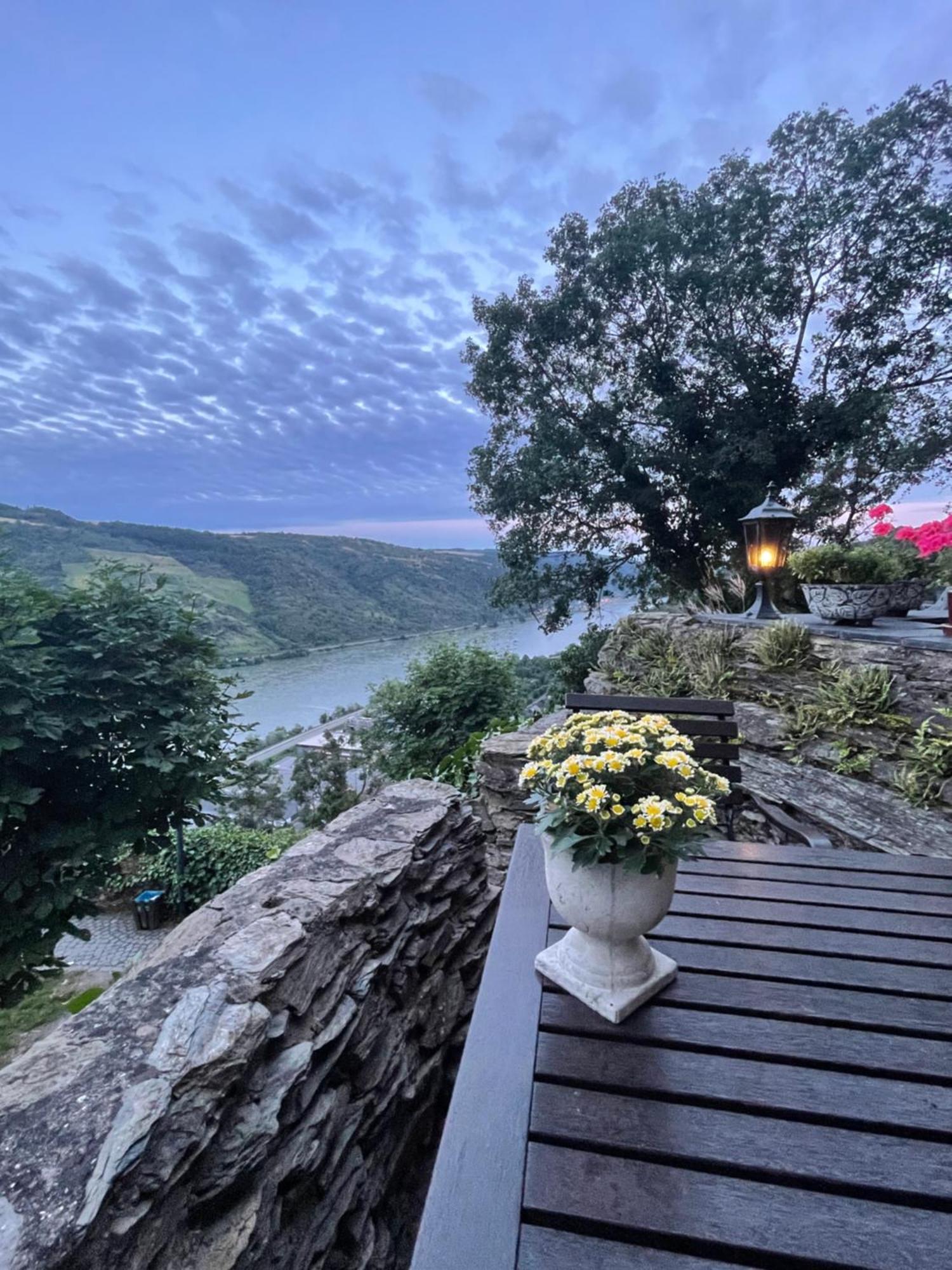 Am Apfelbaum, Ein Ferienhaus Zwischen Rhein Und Mosel Kastellaun Buitenkant foto